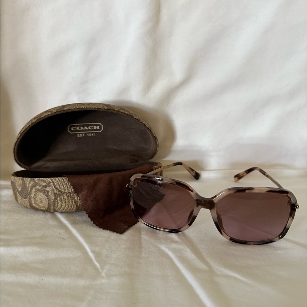 Coach Sunglasses With Signature Canvas Hard Clamshell Case